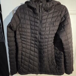 Womens The North Face Black Quilted Puffer Jacket Large